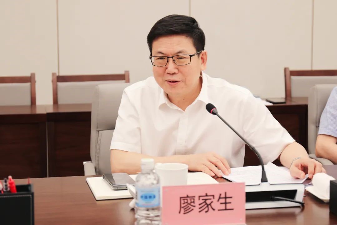 https://www.chinalogisticsgroup.com.cn/uploads/news/2022/09/06/1662452058787047248.jpg