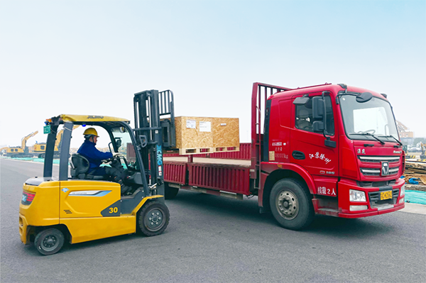 《人民日报》报道中国物流与制造企业融合发展